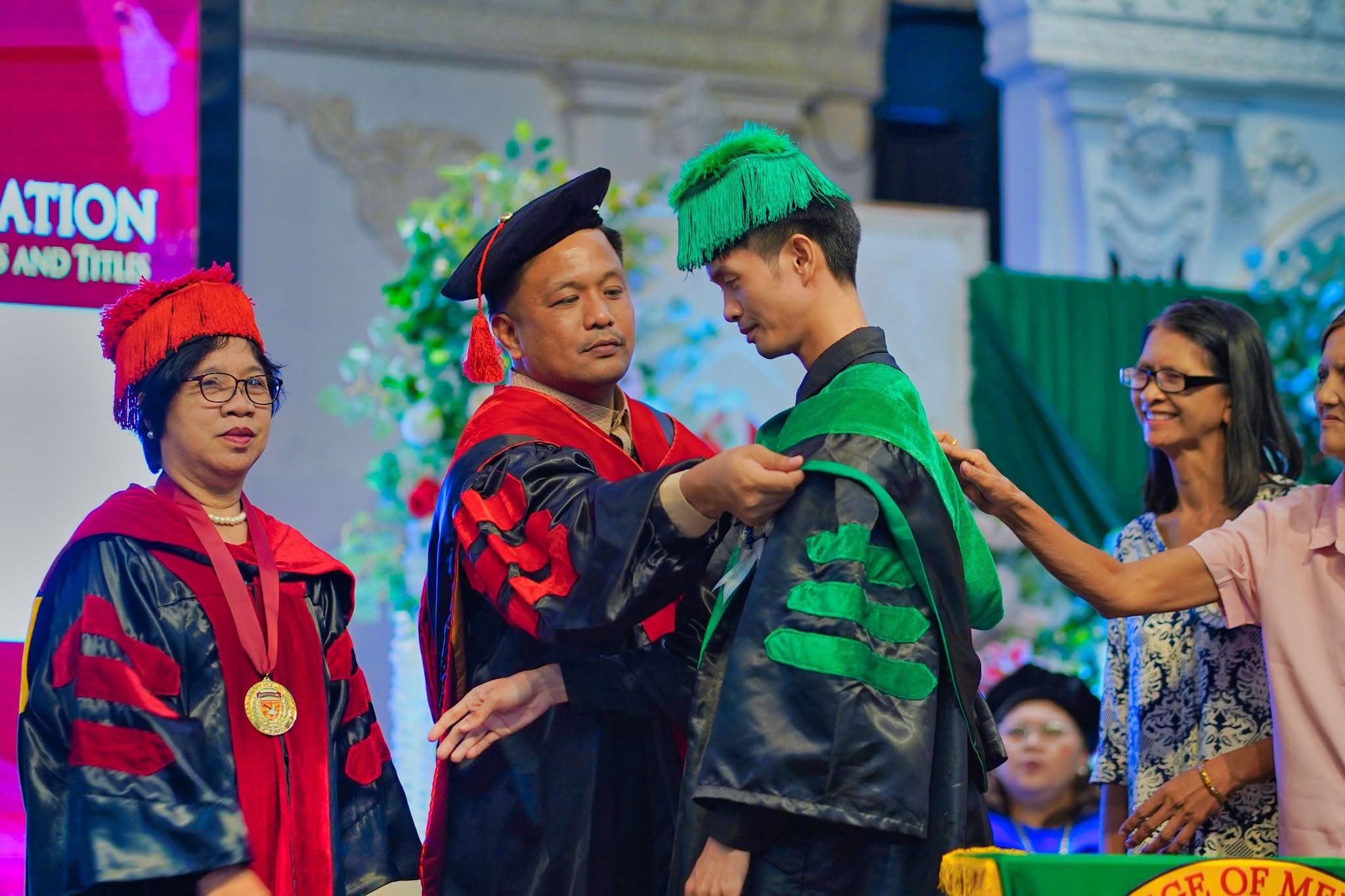 MEDICINE-GRAD-PHOTOSET photo 41